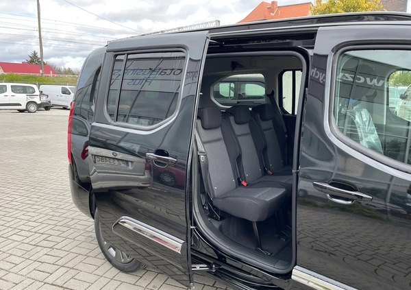 Toyota Proace City Verso cena 159332 przebieg: 3, rok produkcji 2024 z Ryki małe 211